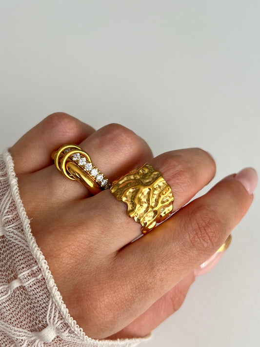 LIVORIA RING