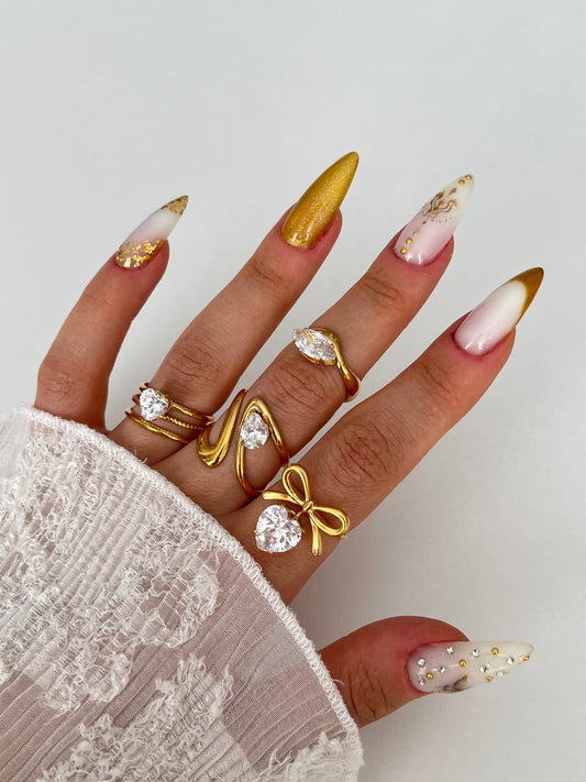 LUNAR GLOW RINGS